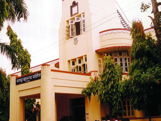 Nagpur's Sparepart scam; Three municipal officials suspended | नागपुरातील स्पेअरपार्ट घोटाळा; महानगरपालिकेतील तीन अधिकारी निलंबित Nagpur's Sparepart scam; Three municipal officials suspended | नागपुरातील स्पेअरपार्ट घोटाळा; महानगरपालिकेतील तीन अधिकारी निलंबित