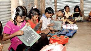 Deendayal Yojana for tribal students failure in second year | आदिवासी विद्यार्थ्यांच्या ‘दीनदयाल योजने’ला दुसऱ्याच वर्षी घरघर Deendayal Yojana for tribal students failure in second year | आदिवासी विद्यार्थ्यांच्या ‘दीनदयाल योजने’ला दुसऱ्याच वर्षी घरघर