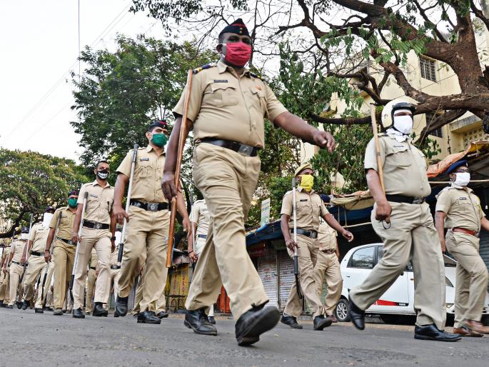 corona in kolhapur - Action by viewing the photos on social media | CoronaVirus Lockdown : सोशल मीडियावरील फोटो पाहून कारवाई corona in kolhapur - Action by viewing the photos on social media | CoronaVirus Lockdown : सोशल मीडियावरील फोटो पाहून कारवाई