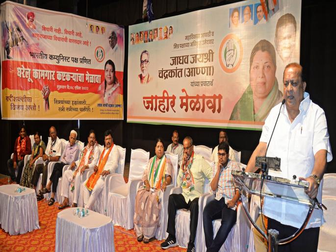 Welfare of 4 crore workers in unorganized sector during the year says Labor Minister Hasan Mushrif | असंघटित क्षेत्रातील ४ कोटी कामगारांचे वर्षभरात कल्याण - कामगार मंत्री हसन मुश्रीफ