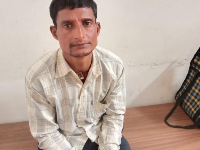 Atrocities against a five-year-old girl; Education for the accused | पाच वर्षाच्या बालिकेवर अत्याचार; आरोपीला शिक्षा, कणेरीवाडी येथील घटना