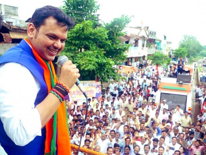 Mahajanesh Yatra - Chief Minister to give account to the people | शेवटचा शेतकरी कर्जमुक्त होईपर्यंत कर्जमाफी! - मुख्यमंत्री Mahajanesh Yatra - Chief Minister to give account to the people | शेवटचा शेतकरी कर्जमुक्त होईपर्यंत कर्जमाफी! - मुख्यमंत्री
