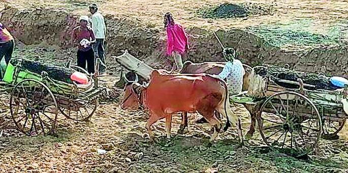 'Drainage' due to sand excavation | रेती उत्खननामुळे ‘पाणीबाणी’ 'Drainage' due to sand excavation | रेती उत्खननामुळे ‘पाणीबाणी’
