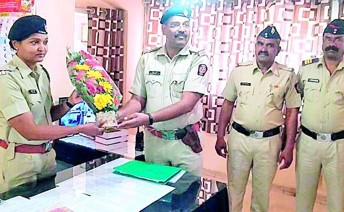 Mahilaraj in seven police stations of Police Commissionerate | पोलीस आयुक्तालयातील सात पोलीस ठाण्यात महिलाराज