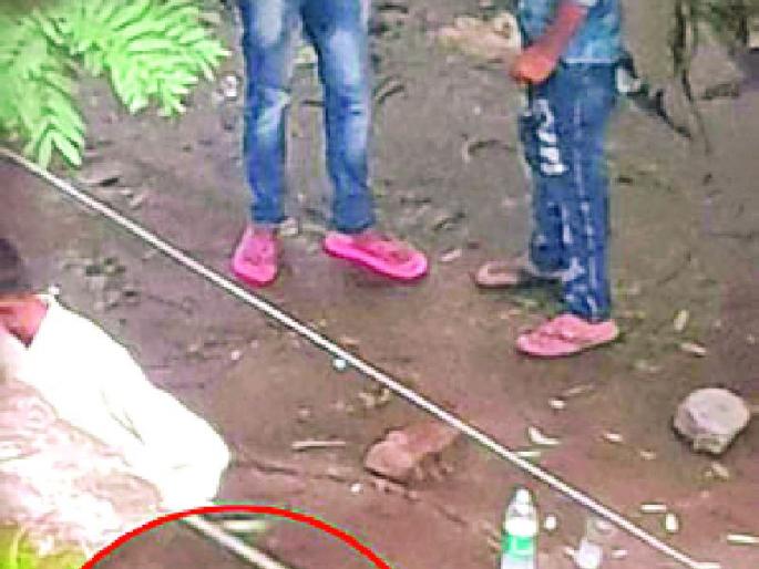 Afternoon tea, night liquor | दुपारी चहा,रात्री दारू