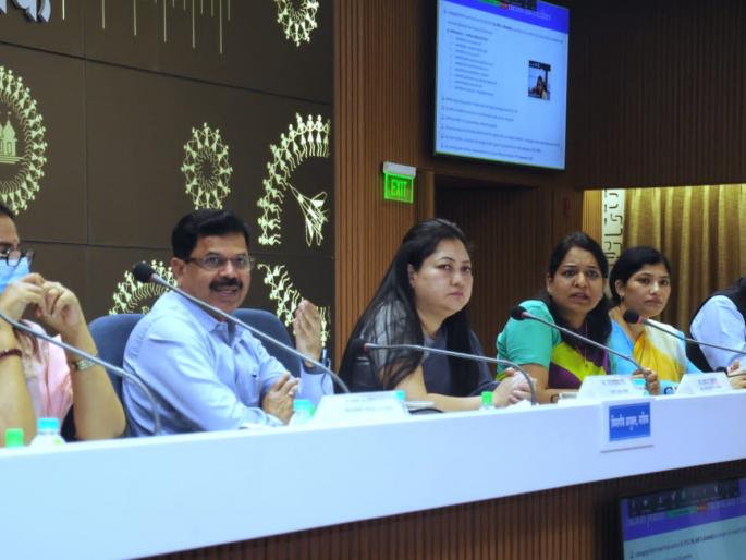 Anganwadas will be started after the approval of the task force | टास्क फोर्सच्या मान्यतेनंतर अंगणवाड्या होणार सुरू Anganwadas will be started after the approval of the task force | टास्क फोर्सच्या मान्यतेनंतर अंगणवाड्या होणार सुरू