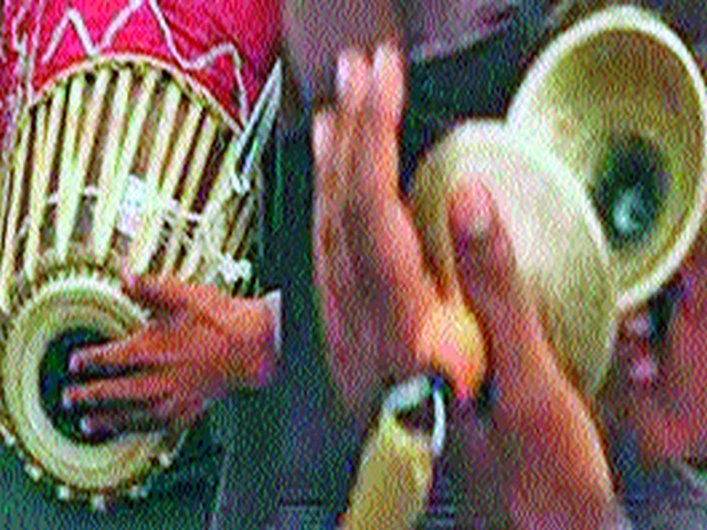 Due to the corona the tradition of the Harnam week broke | कोरोनामुळे हरिनाम सप्ताहाची परंपरा खंडित Due to the corona the tradition of the Harnam week broke | कोरोनामुळे हरिनाम सप्ताहाची परंपरा खंडित