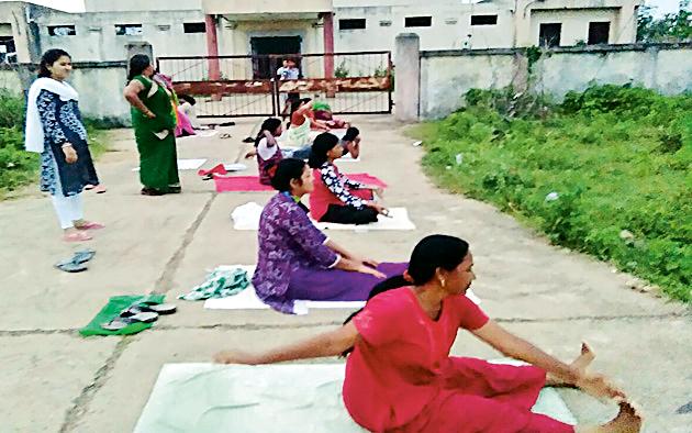 Taluka Sports Complex lockup | तालुका क्रीडा संकूल कुलूपबंद Taluka Sports Complex lockup | तालुका क्रीडा संकूल कुलूपबंद