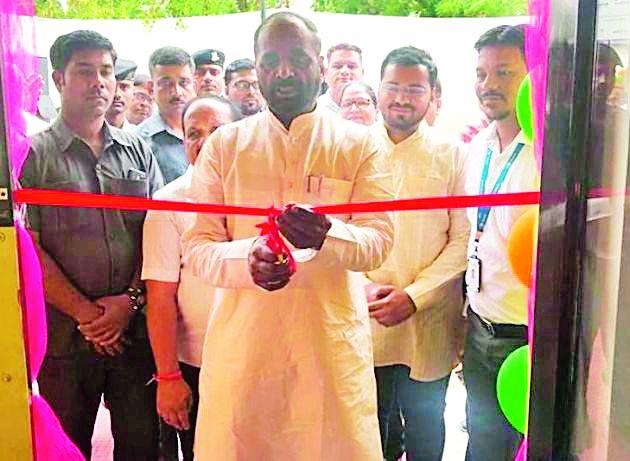 Employment opportunities for youth from the Prime Minister's Skill Center | प्रधानमंत्री कौशल्य केंद्रातून युवकांना रोजगाराच्या संधी Employment opportunities for youth from the Prime Minister's Skill Center | प्रधानमंत्री कौशल्य केंद्रातून युवकांना रोजगाराच्या संधी