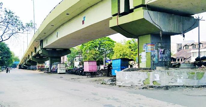 The work of 92 bridge-roads in the district will be completed | जिल्ह्यातील ९२ पूल-रस्त्यांची कामे पूर्ण होणार The work of 92 bridge-roads in the district will be completed | जिल्ह्यातील ९२ पूल-रस्त्यांची कामे पूर्ण होणार