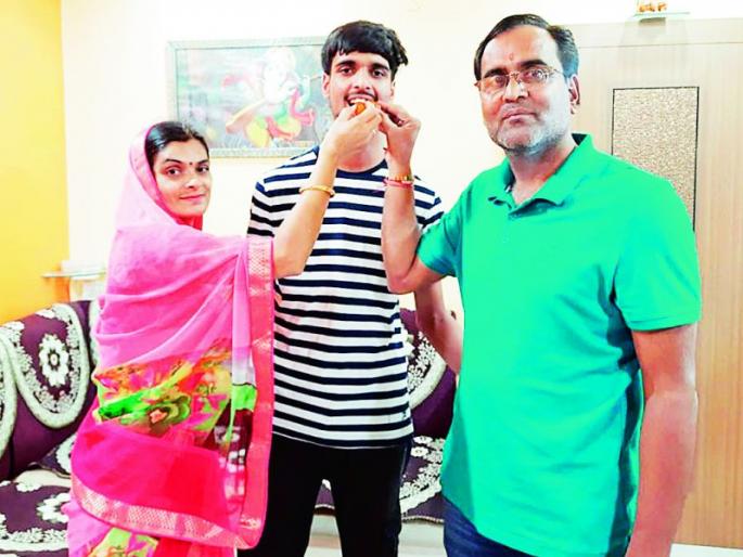 Development of Brahmapuri in the result of 12th standard | बारावीच्या निकालात ब्रह्मपुरीचा विकास Development of Brahmapuri in the result of 12th standard | बारावीच्या निकालात ब्रह्मपुरीचा विकास