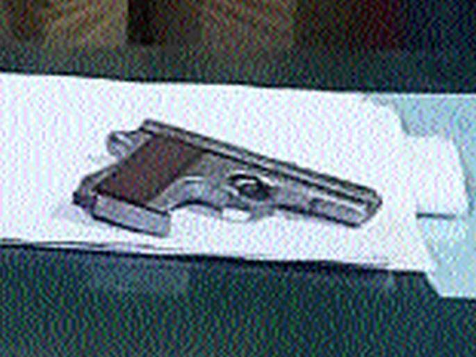 Bhusawal again grabs the grasshopper | भुसावळला पुन्हा गावठी कट्टा हस्तगत Bhusawal again grabs the grasshopper | भुसावळला पुन्हा गावठी कट्टा हस्तगत