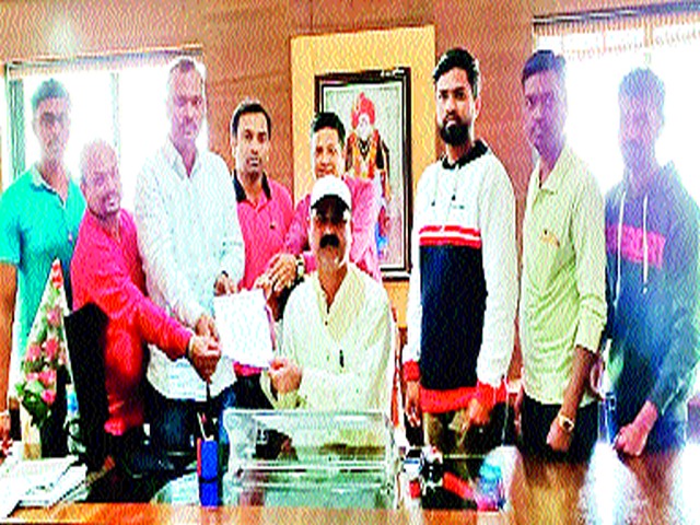 Support of the Mobile Retailers Association | मोबाइल रिटेलर असोसिएशनचा पाठिंबा Support of the Mobile Retailers Association | मोबाइल रिटेलर असोसिएशनचा पाठिंबा