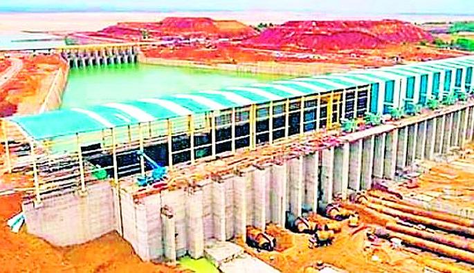 Godavari will throw it on the floor | गोदावरी तिरावर टाकणार भराव