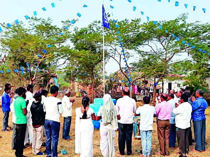 Mahaparinirvana celebrates the day at Mahagaongaon | महालगाव येथे ‘त्या’ जागेवर महापरिनिर्वाण दिन साजरा Mahaparinirvana celebrates the day at Mahagaongaon | महालगाव येथे ‘त्या’ जागेवर महापरिनिर्वाण दिन साजरा