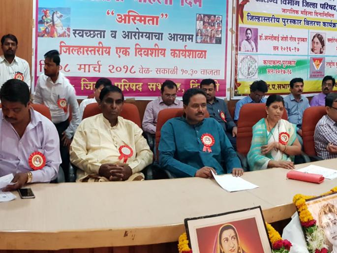 Kalamnuri Rural Hospital again for the first time | कळमनुरी ग्रामीण रुग्णालय पुन्हा प्रथम  Kalamnuri Rural Hospital again for the first time | कळमनुरी ग्रामीण रुग्णालय पुन्हा प्रथम