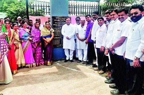 'Kusumagraj will not allow funds to be monitored' | ‘कुसुमाग्रज स्मारकासाठी निधी कमी पडू देणार नाही’ 'Kusumagraj will not allow funds to be monitored' | ‘कुसुमाग्रज स्मारकासाठी निधी कमी पडू देणार नाही’