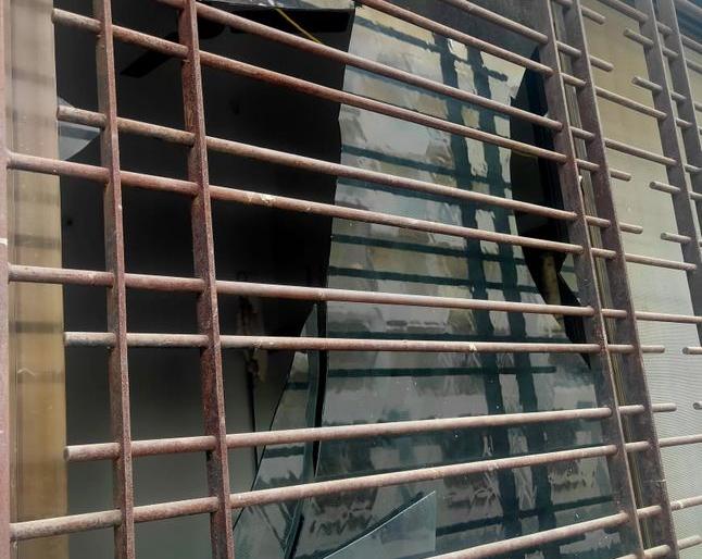 The sound of the explosion rocked the premises with Nandurbar | स्फोटसदृष्य आवाजाने नंदुरबारसह परिसर हादरला The sound of the explosion rocked the premises with Nandurbar | स्फोटसदृष्य आवाजाने नंदुरबारसह परिसर हादरला