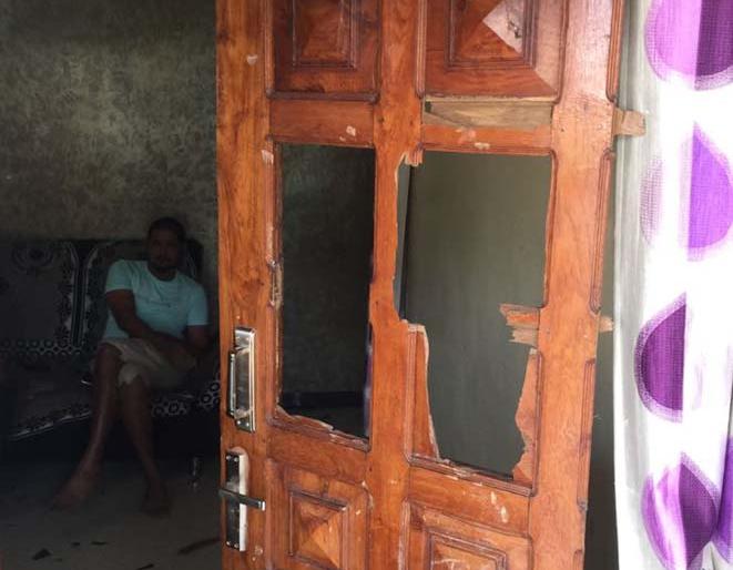 Two policemen were injured in the attack by the mob in Uttarakhand | जमावाच्या हल्ल्यात विसरवाडी येथे दोन पोलीस जखमी