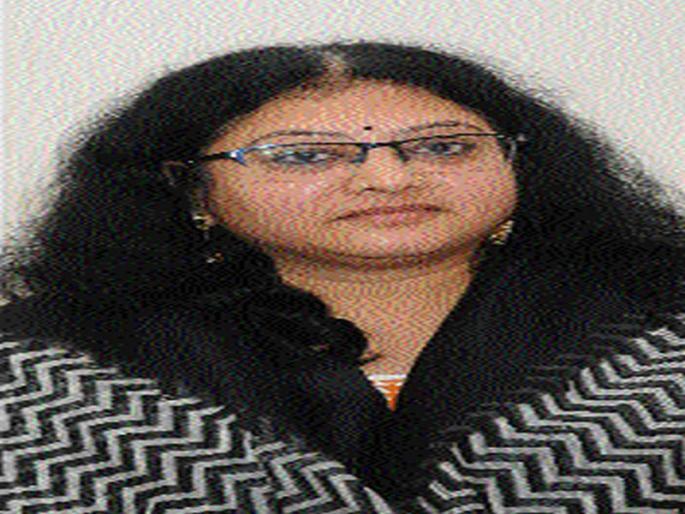 Women should come forward in the industry sector | महिलांनी उद्योग क्षेत्रात पुढे यावे Women should come forward in the industry sector | महिलांनी उद्योग क्षेत्रात पुढे यावे