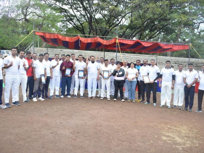 Grameen defeated City Police by 69 runs | ग्रामीणची शहर पोलिसांवर ६९ धावांनी मात Grameen defeated City Police by 69 runs | ग्रामीणची शहर पोलिसांवर ६९ धावांनी मात