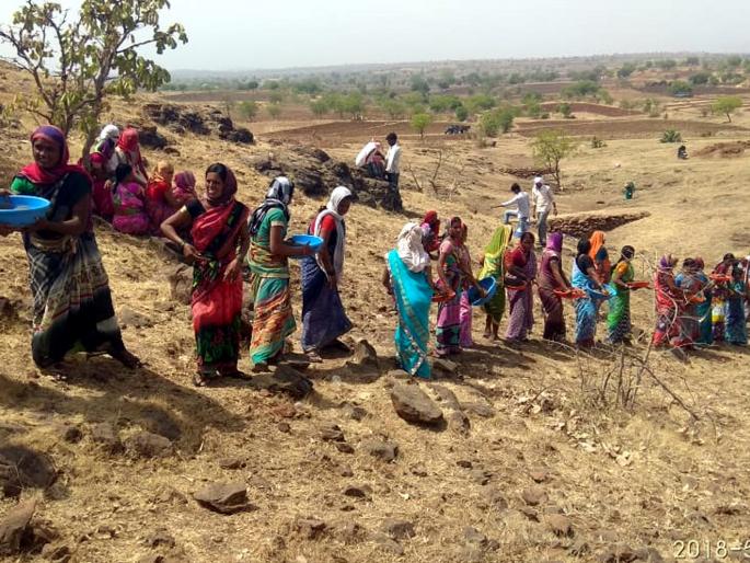 Parbhani: Resolutions made by Jambavasini did; The village will become waterproof | परभणी : जांबवासियांनी केला निर्धार; गाव बनविणार पाणीदार Parbhani: Resolutions made by Jambavasini did; The village will become waterproof | परभणी : जांबवासियांनी केला निर्धार; गाव बनविणार पाणीदार