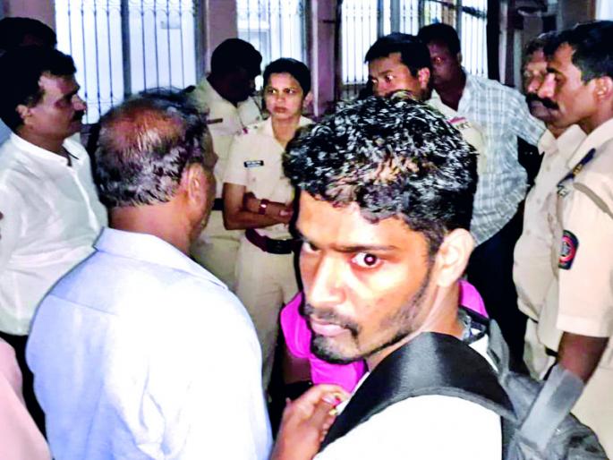 Darshan Gavas's suicide not a murder, a relative alleges | दर्शना गवसची आत्महत्या नव्हे घातपात, नातेवाईकांचा आरोप Darshan Gavas's suicide not a murder, a relative alleges | दर्शना गवसची आत्महत्या नव्हे घातपात, नातेवाईकांचा आरोप