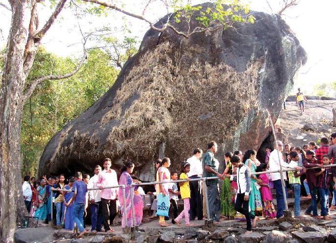 Mangaon Dutt Temple Rudra Dattayag Soula, Digambara, Dighambar Jayghosh | सिंधुदुर्ग : माणगाव दत्त मंदिरात रुद्र दत्तयाग सोहळा, दिगंबरा, दिगंबराचा जयघोष Mangaon Dutt Temple Rudra Dattayag Soula, Digambara, Dighambar Jayghosh | सिंधुदुर्ग : माणगाव दत्त मंदिरात रुद्र दत्तयाग सोहळा, दिगंबरा, दिगंबराचा जयघोष