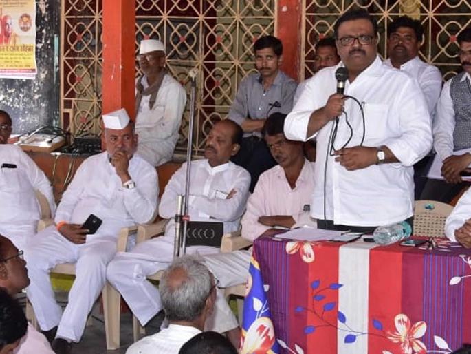 In order to address problems and developments, the app will be able to contact with the children | अडचणी, विकासकामांसंदर्भात पक्षनेतृत्त्वासोबत संपर्क साधण्यासाठी अॅप In order to address problems and developments, the app will be able to contact with the children | अडचणी, विकासकामांसंदर्भात पक्षनेतृत्त्वासोबत संपर्क साधण्यासाठी अॅप