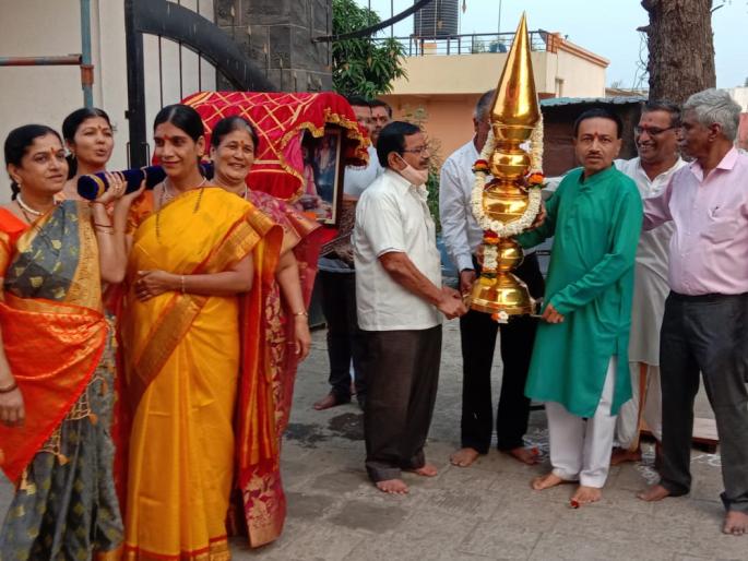 Restoration ceremony of Gomay Maruti Mandir from Saturday | गोमय मारुती मंदिराचा शनिवारपासून जीर्णोद्धार सोहळा Restoration ceremony of Gomay Maruti Mandir from Saturday | गोमय मारुती मंदिराचा शनिवारपासून जीर्णोद्धार सोहळा