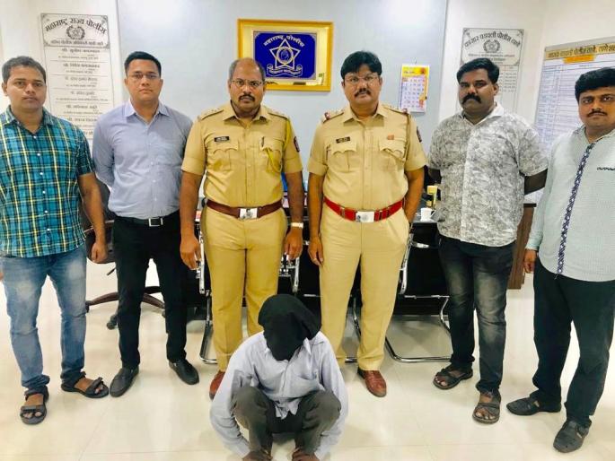 The husband, who has escaped from a bloody attack on his wife, was arrested from Karnataka | पत्नीवर खुनी हल्ला करून पसार झालेल्या पतीला कर्नाटकातून अटक The husband, who has escaped from a bloody attack on his wife, was arrested from Karnataka | पत्नीवर खुनी हल्ला करून पसार झालेल्या पतीला कर्नाटकातून अटक