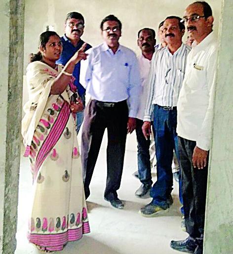 Three Health Centers by 11.80 crores | ११.८० कोटींतून साकारतेय तीन आरोग्य केंद्र Three Health Centers by 11.80 crores | ११.८० कोटींतून साकारतेय तीन आरोग्य केंद्र