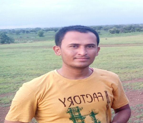 Electric power rises in Gondkhel and dies of youth | गोंडखेल येथे वीज पडून तरुणाचा मृत्यू Electric power rises in Gondkhel and dies of youth | गोंडखेल येथे वीज पडून तरुणाचा मृत्यू