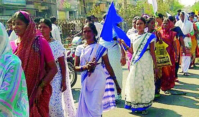 Bahujan Kranti Morcha's hunker at Pusad | पुसद येथे बहुजन क्रांती मोर्चाचा हुंकार Bahujan Kranti Morcha's hunker at Pusad | पुसद येथे बहुजन क्रांती मोर्चाचा हुंकार