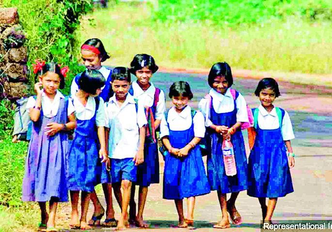First the lockdown; now the busdown has affected the education of the students | आधी लाॅकडाऊन;आता बसडाऊनने केले विद्यार्थ्यांच्या शिक्षणाचे वांधे First the lockdown; now the busdown has affected the education of the students | आधी लाॅकडाऊन;आता बसडाऊनने केले विद्यार्थ्यांच्या शिक्षणाचे वांधे