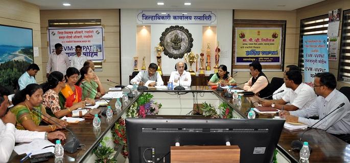 Ratnagiri: Suggesting measures for the growth of Local Body Institutions: V. Giriraj | रत्नागिरी : स्थानिक स्वराज्य संस्थांच्या उत्पन्न वाढीसाठी उपाययोजना सूचविणार : व्ही. गिरीराज