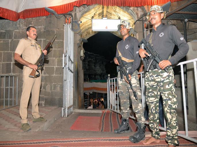 Security at Ambabai Temple in Kolhapur increased after Operation Sindoor | कोल्हापुरातील अंबाबाई मंदिराच्या सुरक्षा व्यवस्थेत वाढ Security at Ambabai Temple in Kolhapur increased after Operation Sindoor | कोल्हापुरातील अंबाबाई मंदिराच्या सुरक्षा व्यवस्थेत वाढ