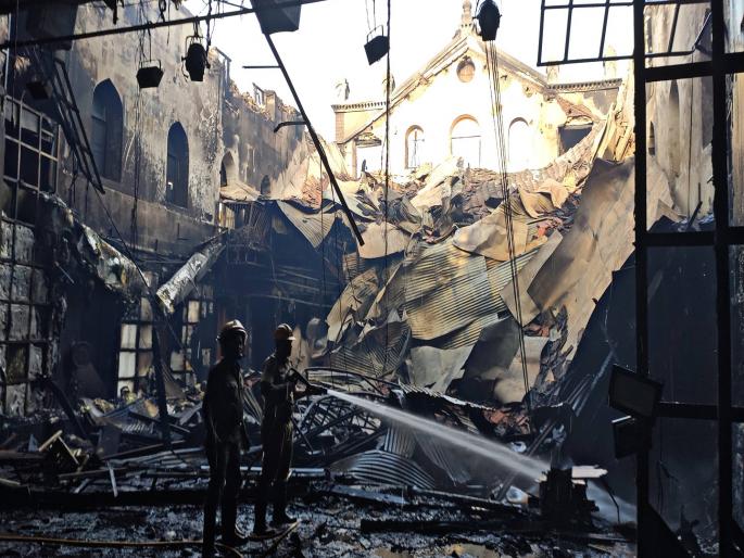 Keshavrao Bhosle Theater Fire: Committee appointed to find cause of fire, loss of Rs 16 crores | Kolhapur- Keshavrao Bhosle Theatre Fire: आगीचे कारण शोधण्यासाठी समिती नियुक्त, १६ कोटींचे नुकसान Keshavrao Bhosle Theater Fire: Committee appointed to find cause of fire, loss of Rs 16 crores | Kolhapur- Keshavrao Bhosle Theatre Fire: आगीचे कारण शोधण्यासाठी समिती नियुक्त, १६ कोटींचे नुकसान