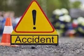 One killed in accident in Kandi Mall | कानडी मळ्यातील अपघातात एक ठार One killed in accident in Kandi Mall | कानडी मळ्यातील अपघातात एक ठार