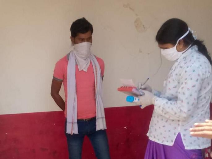 Lockdown: A youth trapped in Pune traveled from Pune to Hivarkhed by bicycle | लॉकडाउन : पुण्यात अडकलेल्या युवकाने पुणे ते हिवरखेड सायकलने केला प्रवास Lockdown: A youth trapped in Pune traveled from Pune to Hivarkhed by bicycle | लॉकडाउन : पुण्यात अडकलेल्या युवकाने पुणे ते हिवरखेड सायकलने केला प्रवास