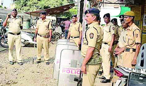 District court welcomes Ayodhya case results | अयोध्या प्रकरणाच्या निकालाचे जिल्हाभरातून स्वागत District court welcomes Ayodhya case results | अयोध्या प्रकरणाच्या निकालाचे जिल्हाभरातून स्वागत