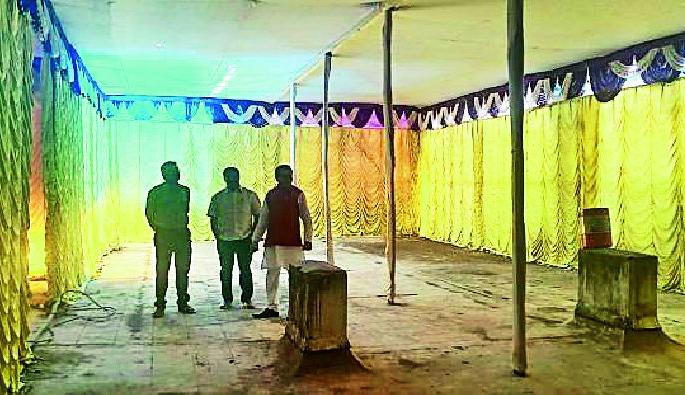 Insufficient space for evaluation at the University | विद्यापीठात मूल्यांकनासाठी जागा अपुरी Insufficient space for evaluation at the University | विद्यापीठात मूल्यांकनासाठी जागा अपुरी