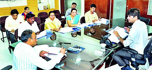 Speed up the ration card support connection | शिधापत्रिका आधार जोडणीला गती द्या Speed up the ration card support connection | शिधापत्रिका आधार जोडणीला गती द्या