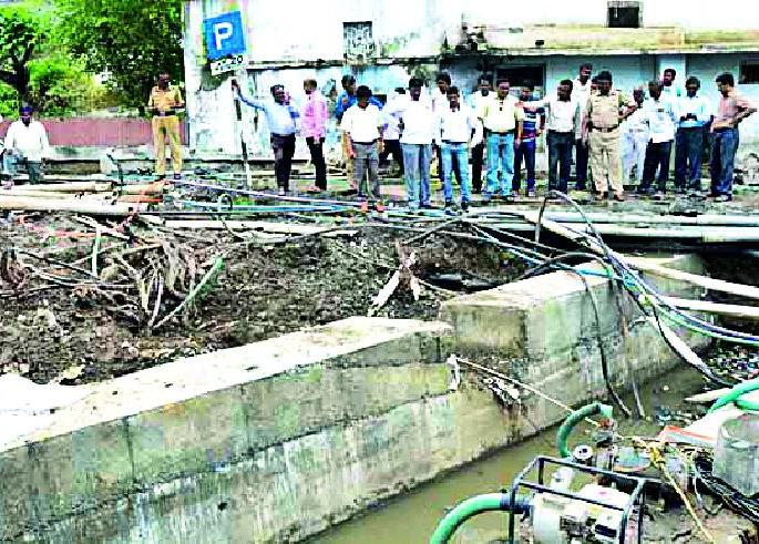 BSNL jam due to disconnection of cable | केबल तोडल्याने बीएसएनएल ठप्प BSNL jam due to disconnection of cable | केबल तोडल्याने बीएसएनएल ठप्प