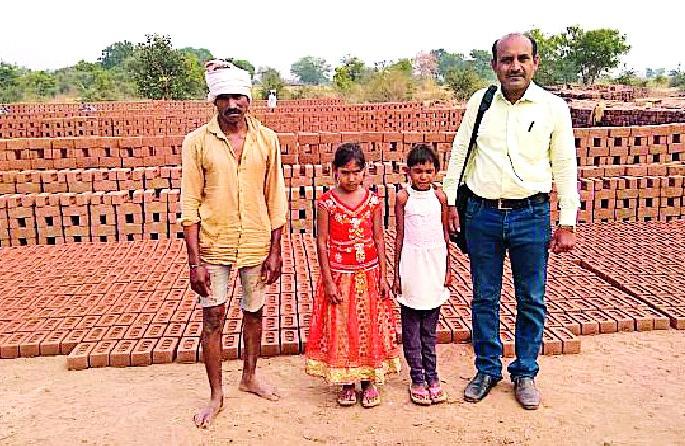 Instead of Vita, | विटेऐवजी शिक्षणाचा साचा Instead of Vita, | विटेऐवजी शिक्षणाचा साचा