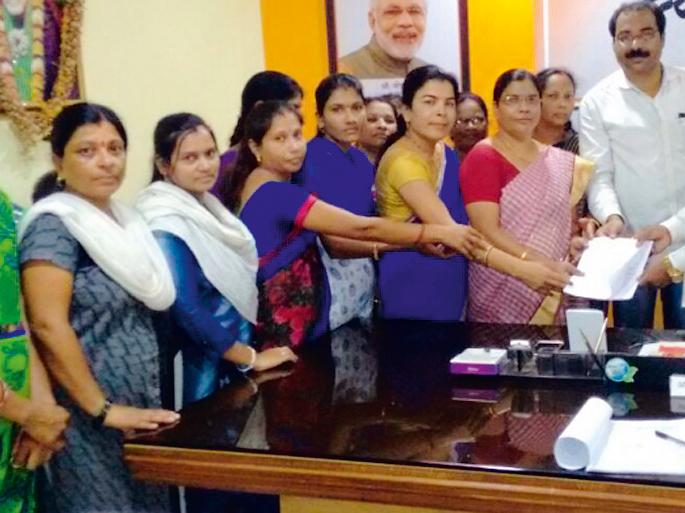 Do not allow the construction of new beerbars | नवीन बियरबारच्या बांधकामाची परवानगी नाकारा Do not allow the construction of new beerbars | नवीन बियरबारच्या बांधकामाची परवानगी नाकारा