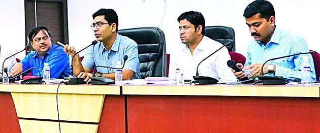 Do not influence voting | मतदानावर प्रभाव पडू देऊ नका