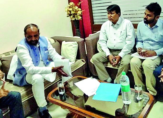 Amrit Deendayal Generic Pharmacy in Chandrapur soon | चंद्रपुरात लवकरच अमृत दीनदयाल जेनेरिक फार्मसी Amrit Deendayal Generic Pharmacy in Chandrapur soon | चंद्रपुरात लवकरच अमृत दीनदयाल जेनेरिक फार्मसी