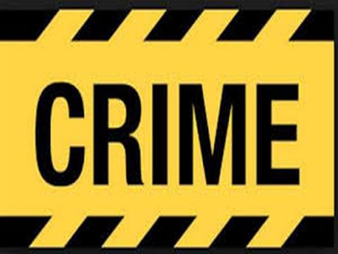 Police arrested the accused in the murder chase | पोलिसांनी पाठलाग करून खुनातील आरोपीला पकडले Police arrested the accused in the murder chase | पोलिसांनी पाठलाग करून खुनातील आरोपीला पकडले