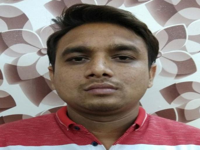 Joint Secretary in the Brihan Prabhakar Pawar arrested along with relatives | लाचप्रकरणी मंत्रालयातील सहसचिव प्रभाकर पवार यांना नातेवाईकासह अटक